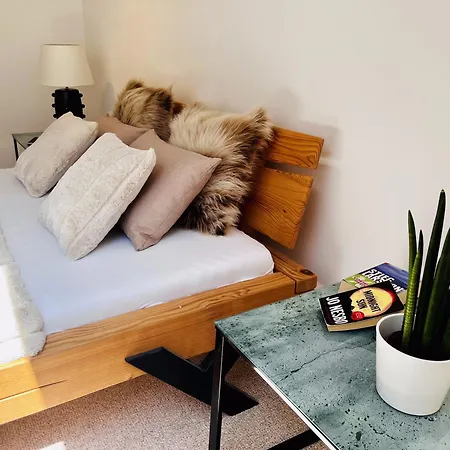 The Mountain Sky - Prostorny Loft 198 M2 S Lesem Za Okny Vhodny Pro Rodiny S Detmi, Terasa, Detsky Koutek, Parkovani Zdarma Lägenhet