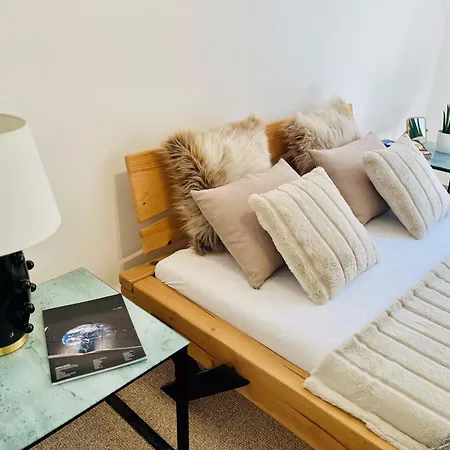The Mountain Sky Apartment - Prostorny Loft 198 M2 S Lesem Za Okny, Terasa, Parkovani Zdarma * Jeseník