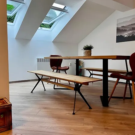 The Mountain Sky - Prostorny Loft 212 M2 S Lesem Za Okny Vhodny Pro Rodiny S Detmi, Terasa, Detsky Koutek, Parkovani Zdarma *