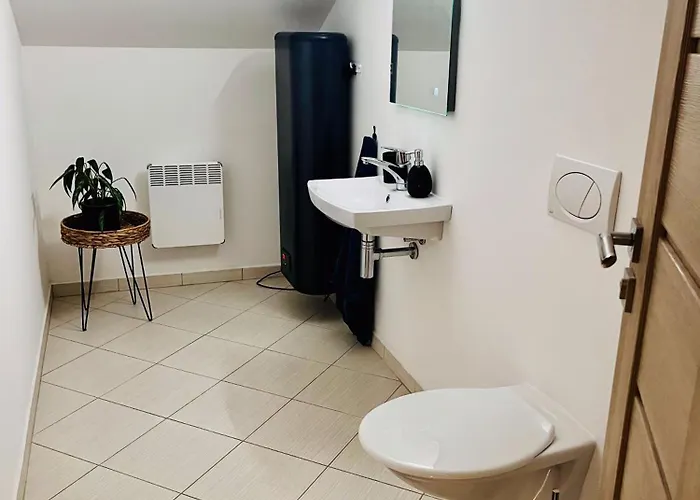 Appartement The Mountain Sky - Prostorny Loft 198 M2 S Lesem Za Okny Vhodny Pro Rodiny S Detmi, Terasa, Detsky Koutek, Parkovani Zdarma *